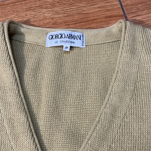 Giorgio Armani Cardigan - Picture 4 of 16
